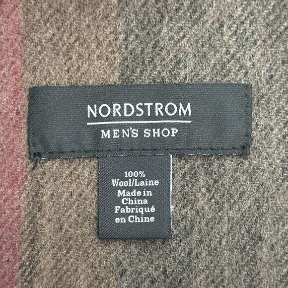 NWOT Nordstrom Men’s Wool Scarf Taupe and Wine Berry Plaid Excellent - Picture 6 of 6